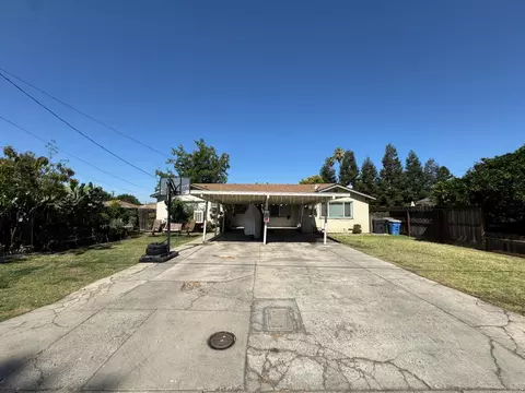 1263 Pioneer Ave, Turlock, CA 95380 photo 4