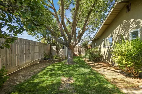409 A St, Galt, CA 95632 photo 43