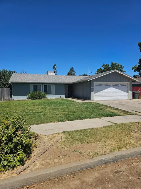 1403 Villa Dr, Merced, CA 95340 photo 1