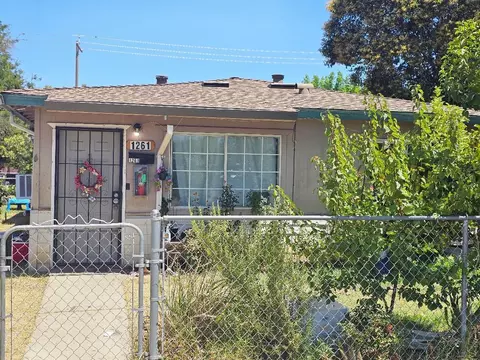 118 T St, Merced, CA 95341 photo 1