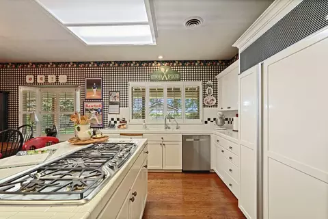 450 W Turner Rd, Lodi, CA 95242 photo 12