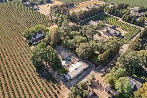 450 W Turner Rd, Lodi, CA 95242 photo 3