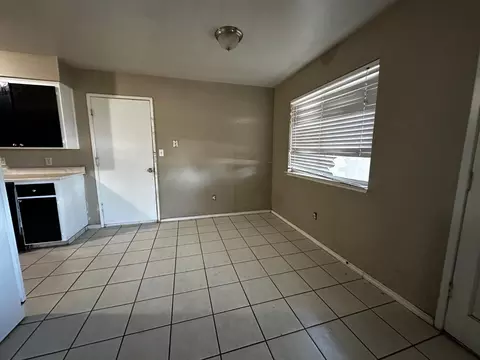 5009 Estates Dr, Modesto, CA 95357 photo 6