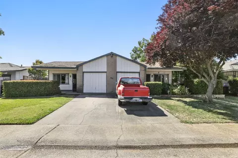 103 Persifer St, Folsom, CA 95630