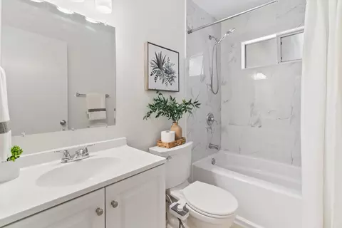 Bath - 3237 Irvindale Way, Antelope, CA 95843 photo 1 of 3