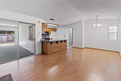 Living - 3237 Irvindale Way, Antelope, CA 95843 photo 5 of 10