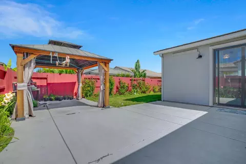 4660 Colorado Ave, Turlock, CA 95382 photo 32