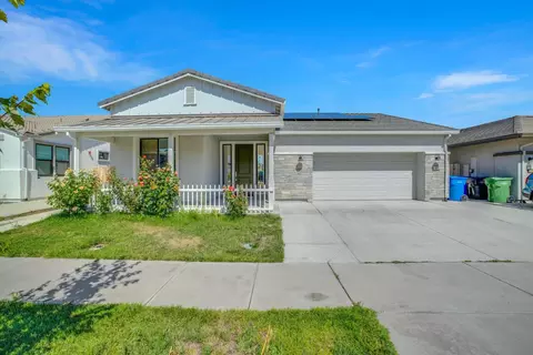 4660 Colorado Ave, Turlock, CA 95382 photo 1