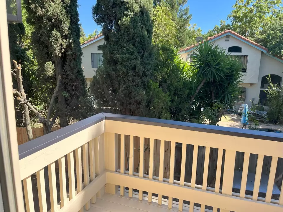 Exterior - 5104 Felicia Way, Elk Grove, CA 95758 photo 3 of 5