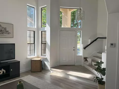 Entry Way - 5104 Felicia Way, Elk Grove, CA 95758 photo 1 of 4