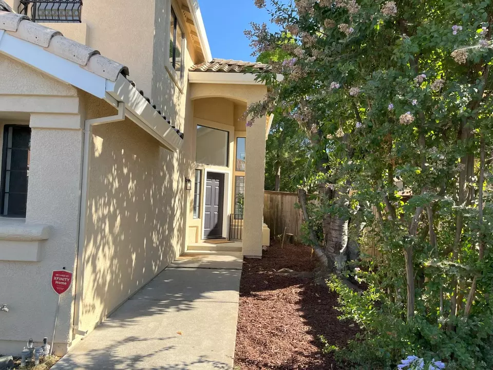 Exterior - 5104 Felicia Way, Elk Grove, CA 95758 photo 5 of 5