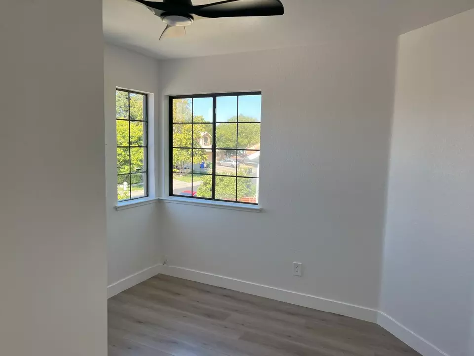 Bedroom - 5104 Felicia Way, Elk Grove, CA 95758 photo 2 of 2