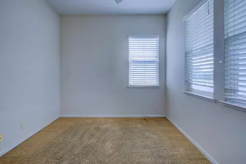 1709 Thomas Ct, Modesto, CA 95355 photo 5