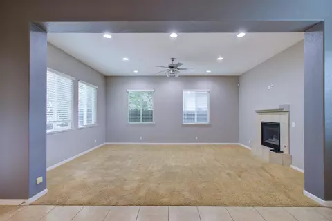 1709 Thomas Ct, Modesto, CA 95355 photo 17