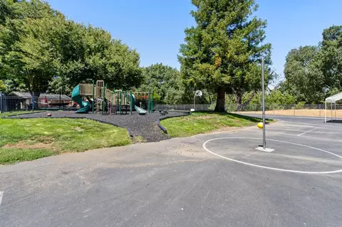 2204 Segundo Ct #2, Pleasanton, CA 94588 photo 36