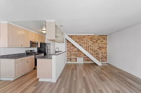2204 Segundo Ct #2, Pleasanton, CA 94588 photo 6