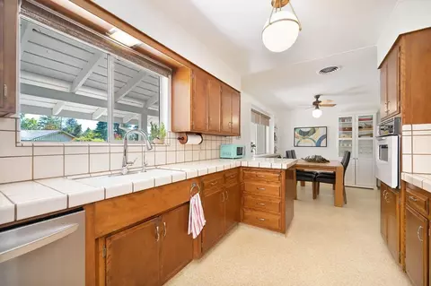 44298 N El Macero Dr, El Macero, CA 95618 photo 9