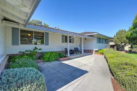 44298 N El Macero Dr, El Macero, CA 95618 photo 4
