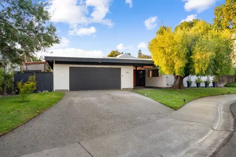 714 Borchard Ct, Woodland, CA 95695