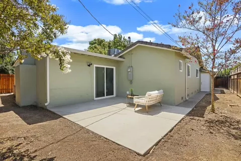 Exterior - 1436 Chester Dr, Tracy, CA 95376 photo 7 of 10