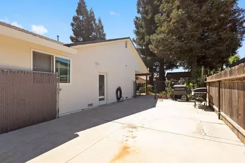 Exterior - 489 Cabernet Ct, Escalon, CA 95320 photo 16 of 16