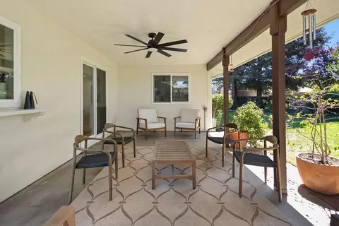 Exterior - 489 Cabernet Ct, Escalon, CA 95320 photo 5 of 16