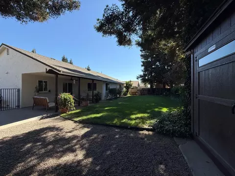 Exterior - 489 Cabernet Ct, Escalon, CA 95320 photo 15 of 16