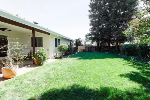 Exterior - 489 Cabernet Ct, Escalon, CA 95320 photo 12 of 16
