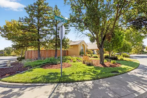 Exterior - 208 Avocet Ave, Davis, CA 95616 photo 3 of 20