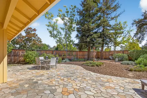 Exterior - 208 Avocet Ave, Davis, CA 95616 photo 6 of 20