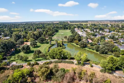 View/Area - 208 Avocet Ave, Davis, CA 95616 photo 7 of 9
