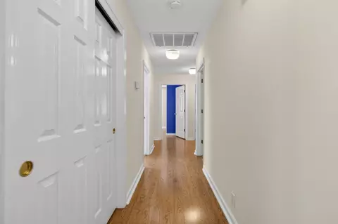 Entry Way - 208 Avocet Ave, Davis, CA 95616 photo 5 of 8