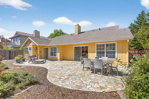 Exterior - 208 Avocet Ave, Davis, CA 95616 photo 13 of 20