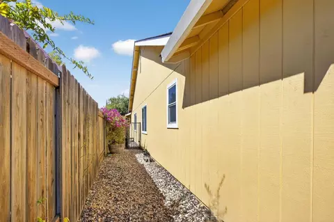 Exterior - 208 Avocet Ave, Davis, CA 95616 photo 20 of 20