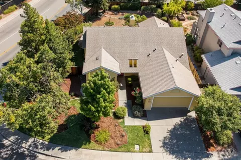 View/Area - 208 Avocet Ave, Davis, CA 95616 photo 4 of 9