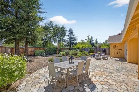 Exterior - 208 Avocet Ave, Davis, CA 95616 photo 8 of 20