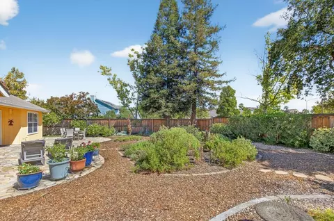 Exterior - 208 Avocet Ave, Davis, CA 95616 photo 19 of 20