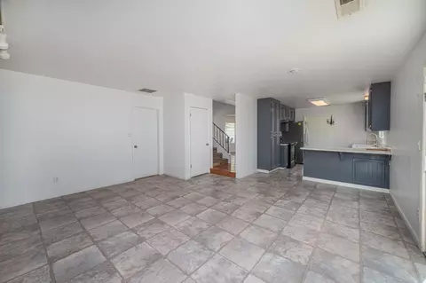 2104 Golden Leaf Ct, Modesto, CA 95355 photo 13