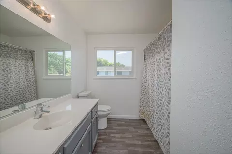 2104 Golden Leaf Ct, Modesto, CA 95355 photo 36