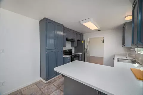 2104 Golden Leaf Ct, Modesto, CA 95355 photo 12
