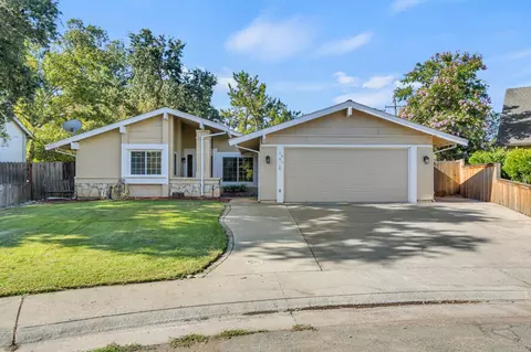 9880 Vista Grande Way, Elk Grove, CA 95624