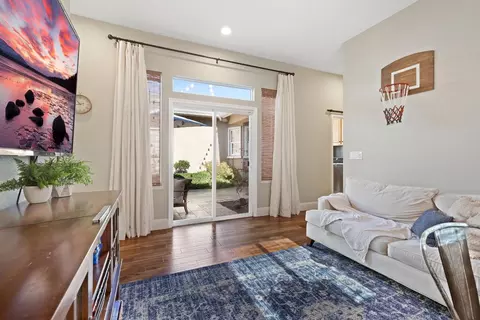 3801 Lakeside Dr, Modesto, CA 95355 photo 25
