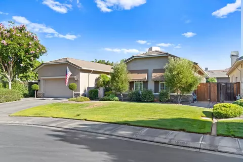 3801 Lakeside Dr, Modesto, CA 95355 photo 2