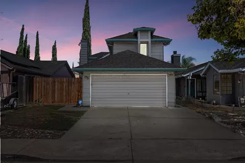 Exterior - 175 W Clover Rd, Tracy, CA 95376 photo 2 of 7