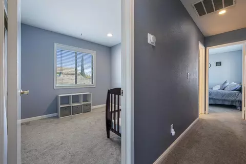 Entry Way - 175 W Clover Rd, Tracy, CA 95376 photo 6 of 7