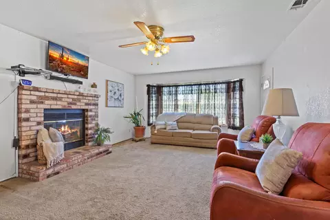 1155 Brentwood Ave, Gustine, CA 95322 photo 6