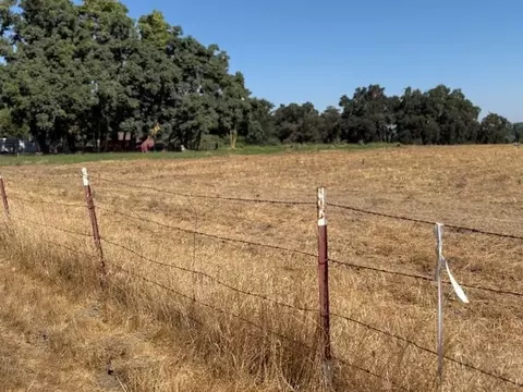 Other - 423 Hogue Rd, Modesto, CA 95356 photo 3 of 3