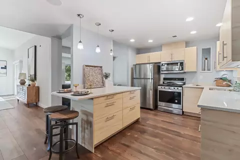 Kitchen - 4606 San Marino Dr, Davis, CA 95618 photo 2 of 6