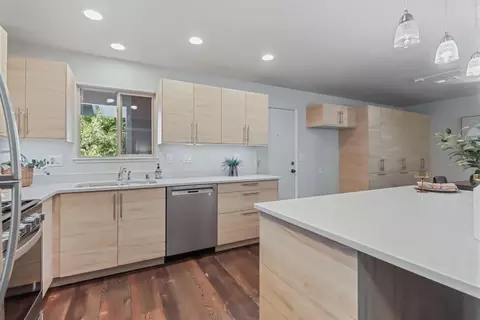Kitchen - 4606 San Marino Dr, Davis, CA 95618 photo 4 of 6