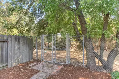 Exterior - 4606 San Marino Dr, Davis, CA 95618 photo 14 of 21